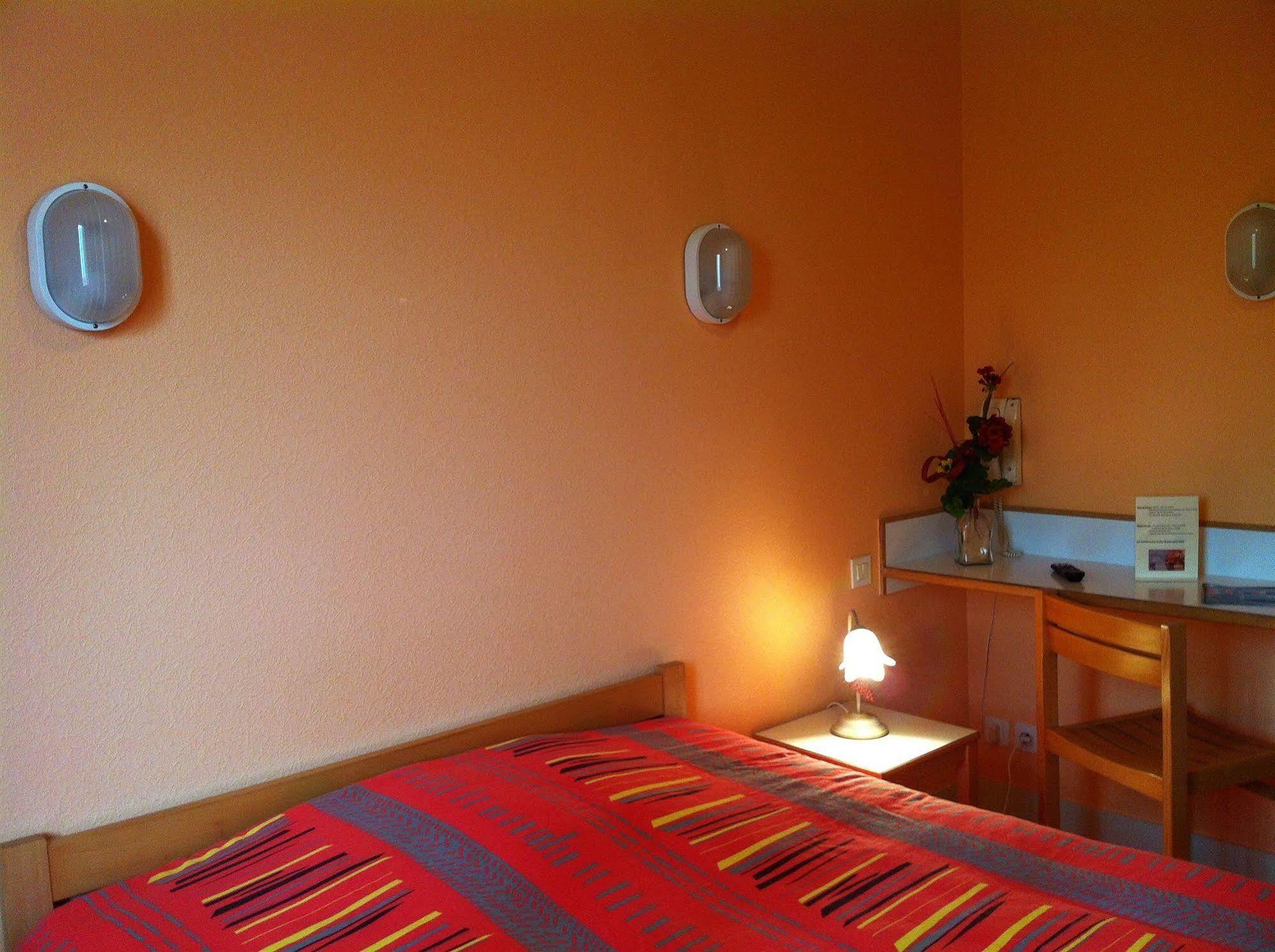Hotel Le Bretagne Louvigné-de-Bais Dış mekan fotoğraf